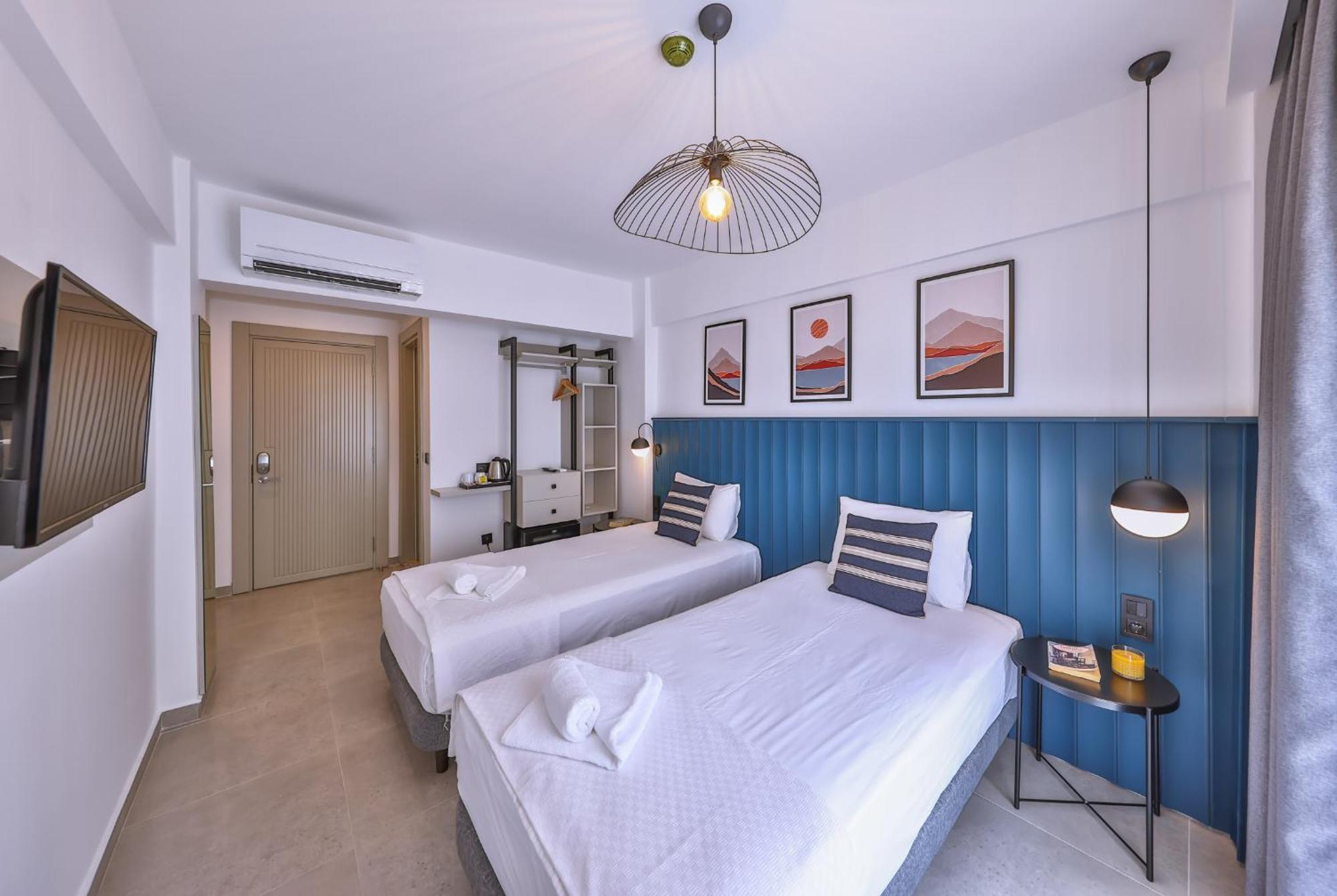 Aphrodite Hotel Kas Exterior photo