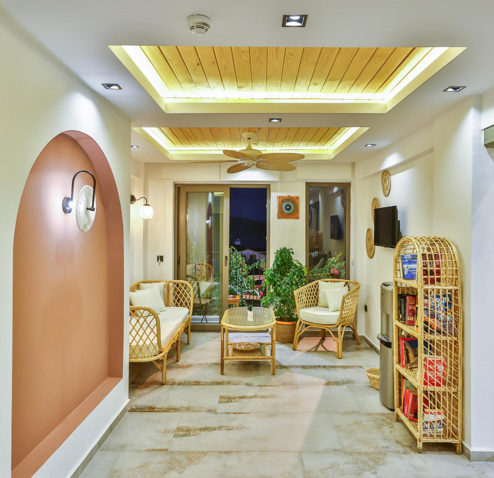 Aphrodite Hotel Kas Exterior photo