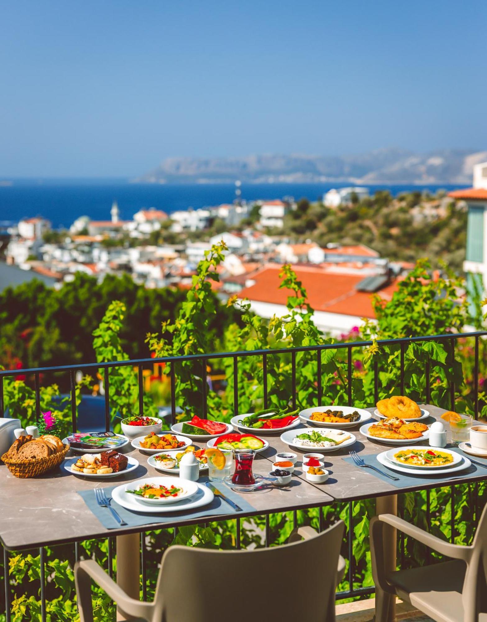 Aphrodite Hotel Kas Exterior photo